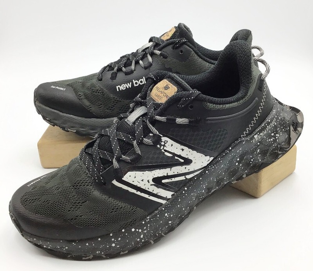 New Balance Fresh Foam Garoe Trail Running Shoes Womens 8 Black Sneakers